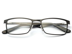 框架眼鏡 不僅是視力矯正的工具，更是時尚與舒適的完美結合