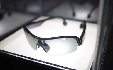 探訪韶音骨傳導耳機工廠 從眼鏡到未來，一場聽覺技術的革命